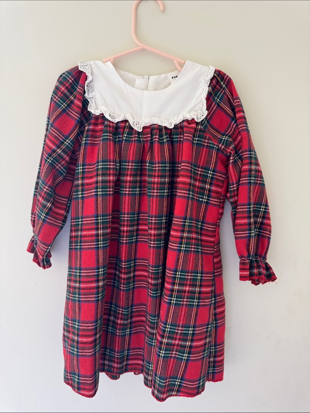 SHEIN Red Plaid Girls Nightgown with White Lace Collar